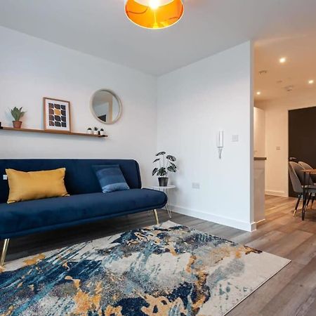 Stunning 2 Bed Flat 5Min To Old Trafford Stadium Manchester Ngoại thất bức ảnh